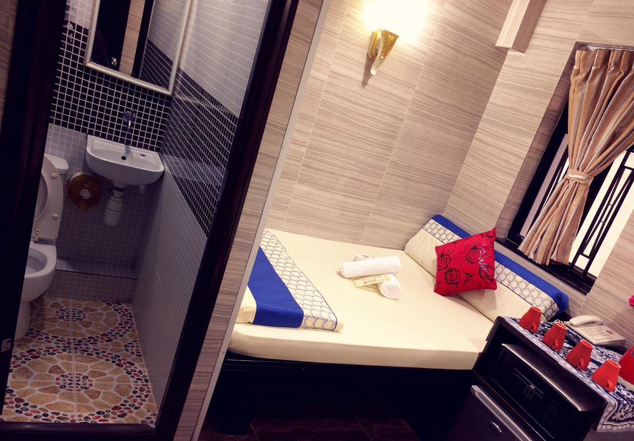 Melbourne Block E 10th Floor Guest house Hong Kong